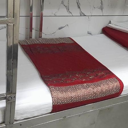Amaan Hotel Mumbai Ngoại thất bức ảnh