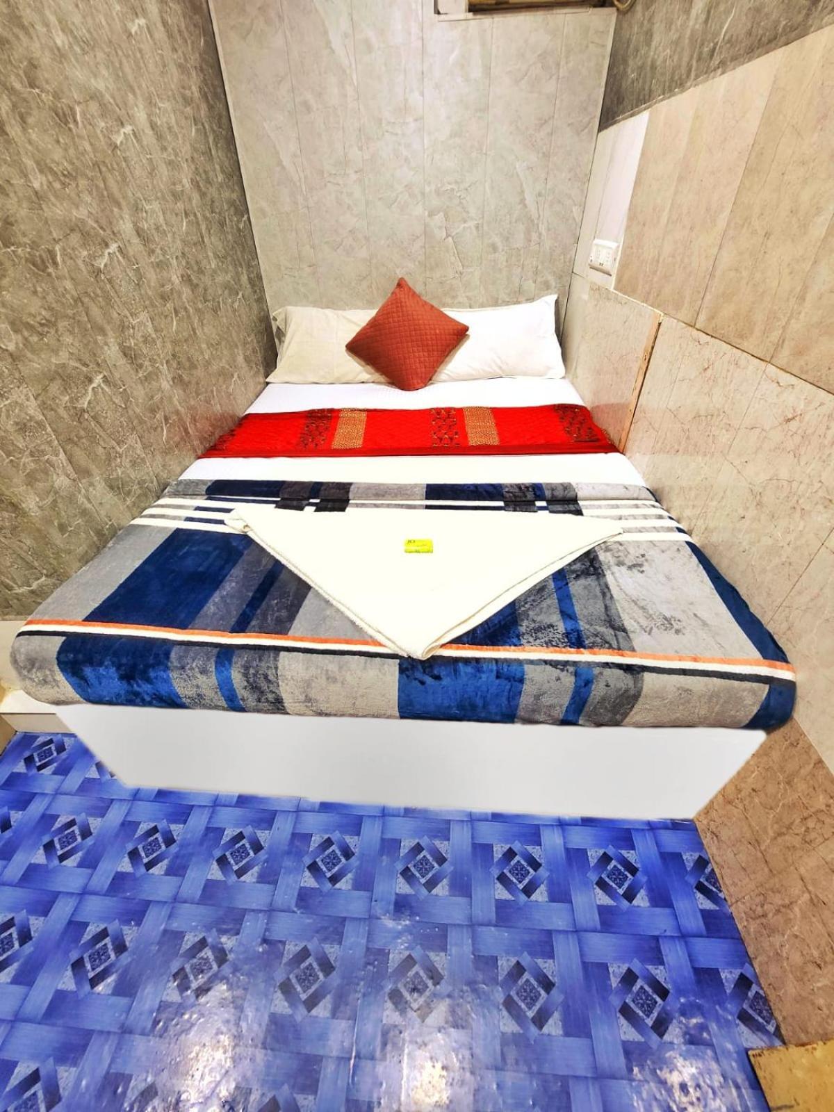 Amaan Hotel Mumbai Ngoại thất bức ảnh