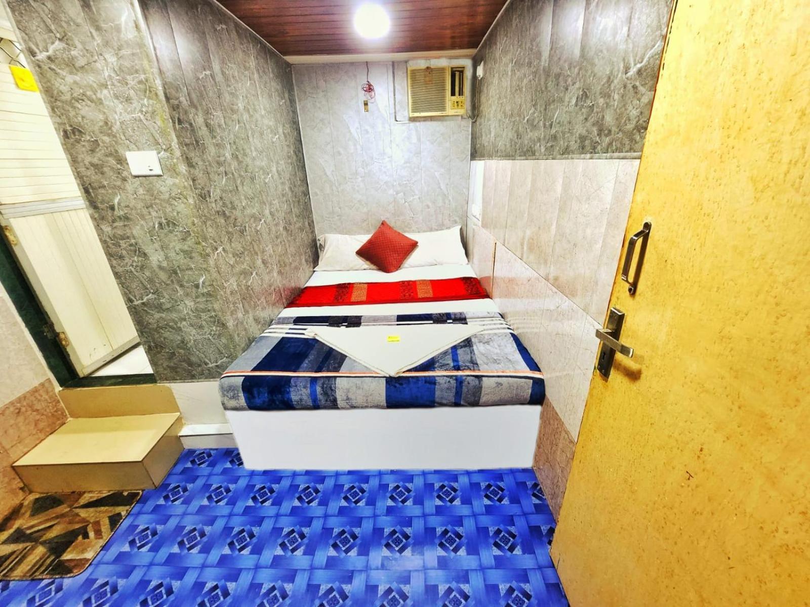 Amaan Hotel Mumbai Ngoại thất bức ảnh
